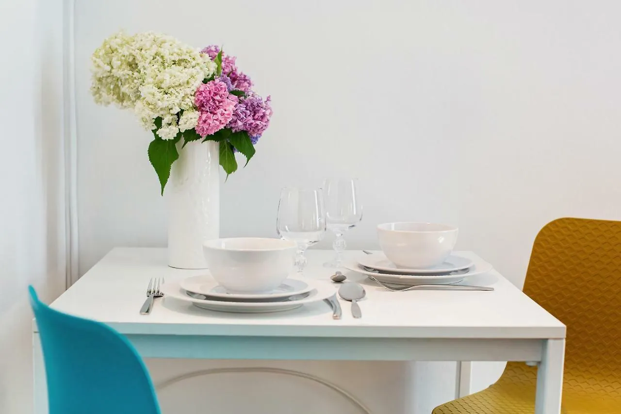 Apartments Warsaw Brzozowa By Renters Poland